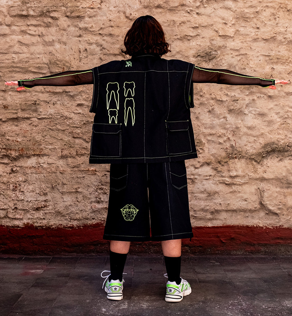 Chaqueta Neon: Caníbal