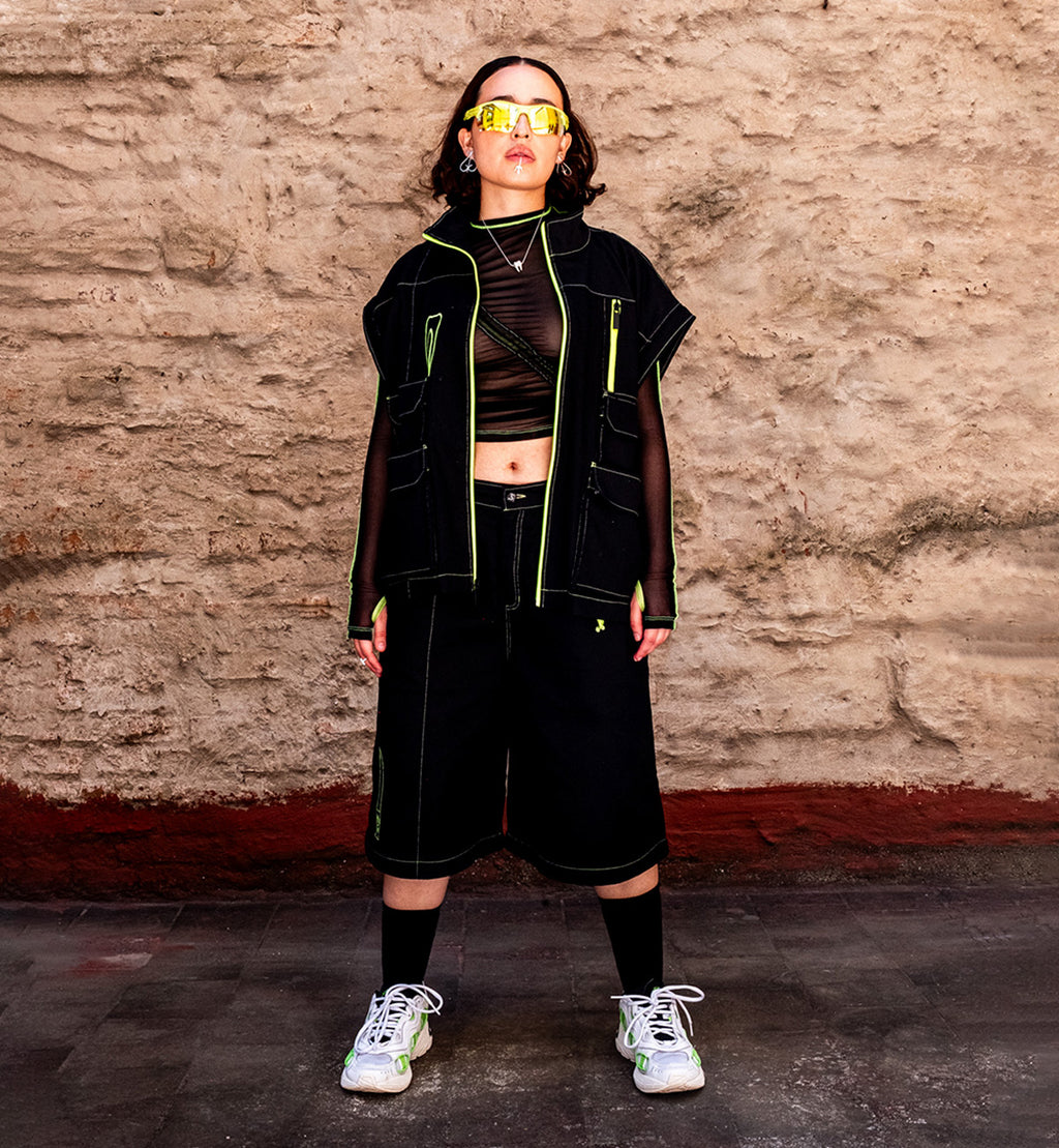 Chaqueta Neon: Caníbal